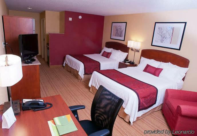 Courtyard Middlebury Hotell Eksteriør bilde